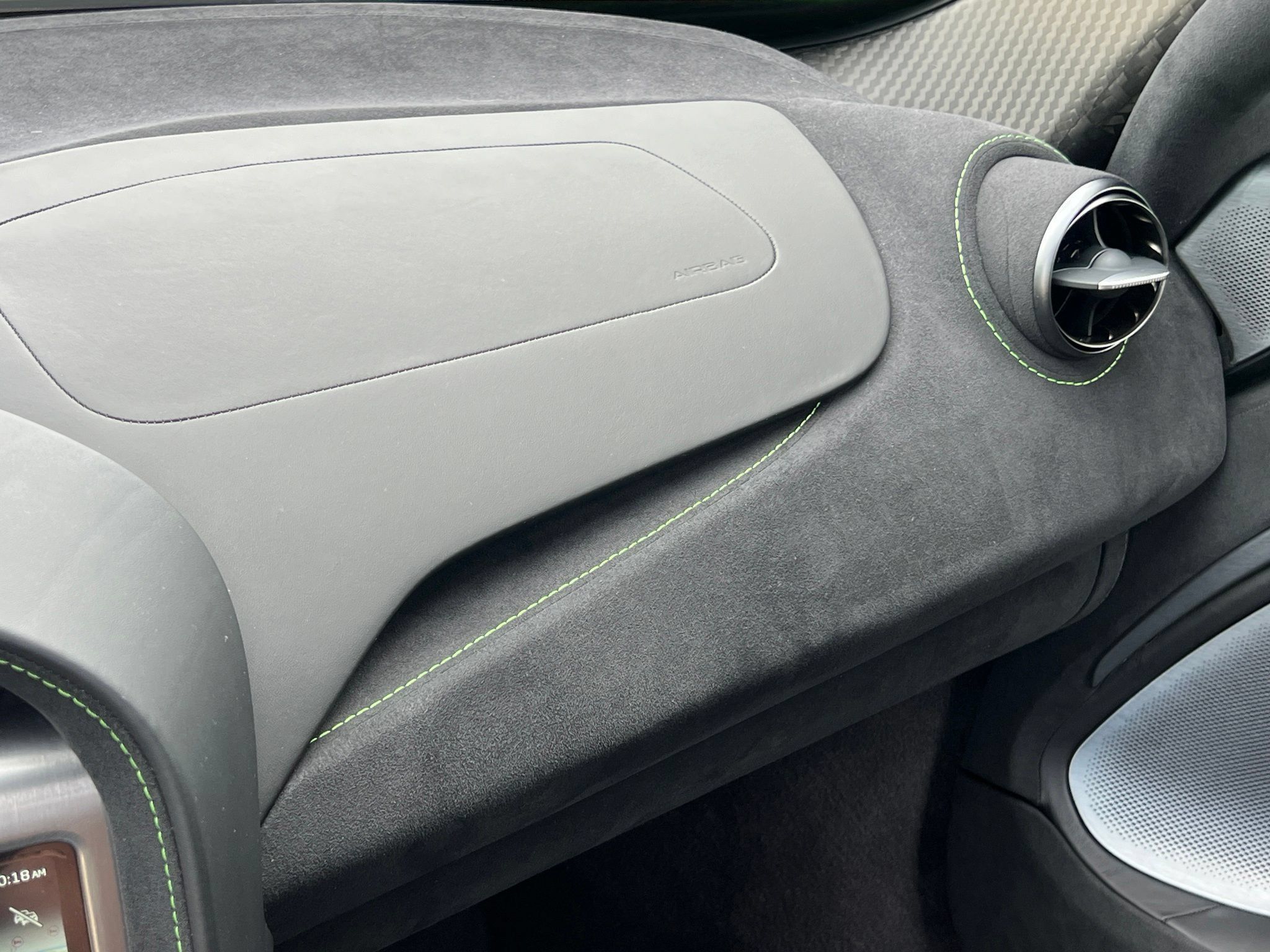 Used 2024 McLaren 750S RWD image 37