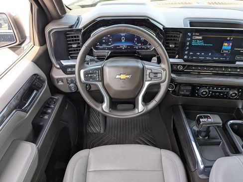 Used 2024 Chevrolet Silverado 1500 LTZ w/ LTZ Premium Package AWD/4WD image 16