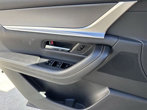 Used 2025 MAZDA CX-70 3.3 Turbo S w/ Premium Package image 41