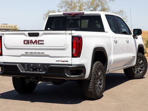 Used 2025 GMC Sierra 1500 AT4X AWD/4WD image 11
