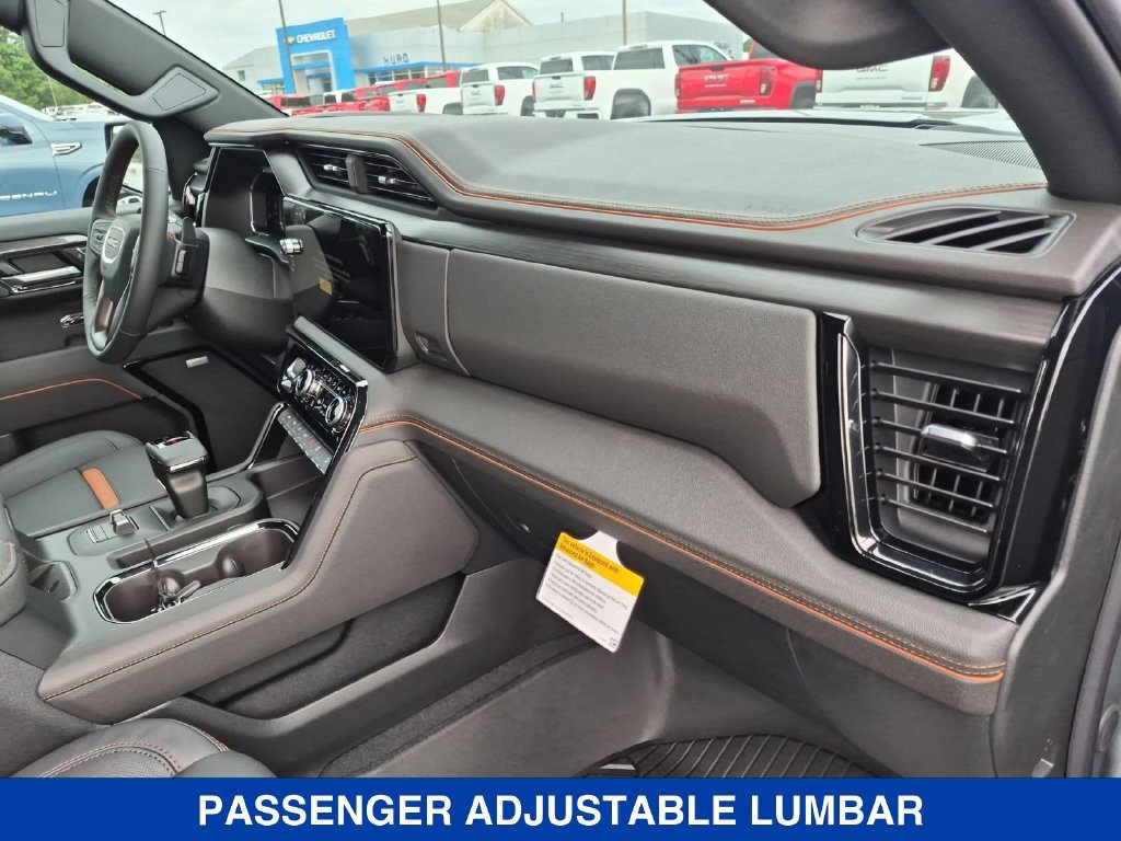 New 2026 GMC Sierra 1500 AT4 w/ AT4 Premium Package AWD/4WD image 32