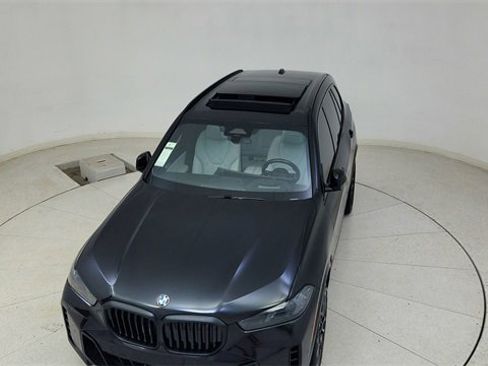 Used 2024 BMW X5 sDrive40i w/ M Sport Package image 81
