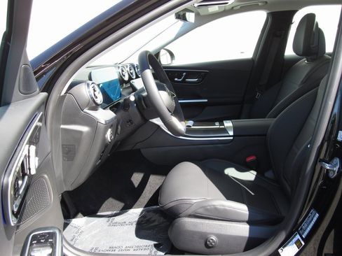 Certified 2022 Mercedes-Benz C 300 4MATIC Sedan image 9