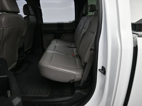 Used 2019 Ford F250 XL w/ Power Equipment Group AWD/4WD image 23