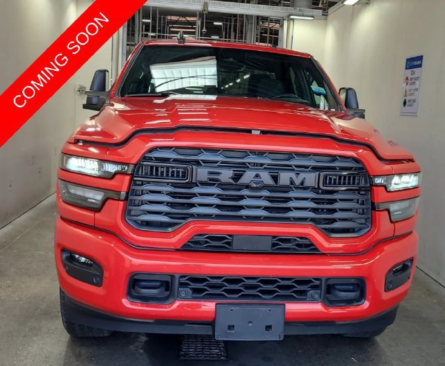 Used 2026 RAM 2500 Big Horn AWD/4WD image 2