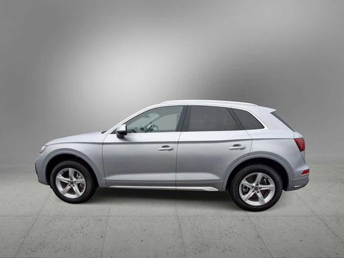 Certified 2023 Audi Q5 2.0T Premium w/ Convenience Package image 5