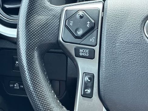 Used 2022 Toyota Tacoma SR5 w/ Technology Package RWD image 24