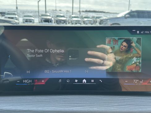 Used 2026 BMW 430i xDrive w/ M Sport Package image 22