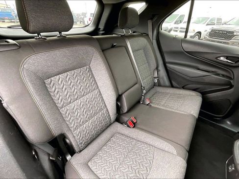 Used 2024 Chevrolet Equinox LT AWD/4WD image 22