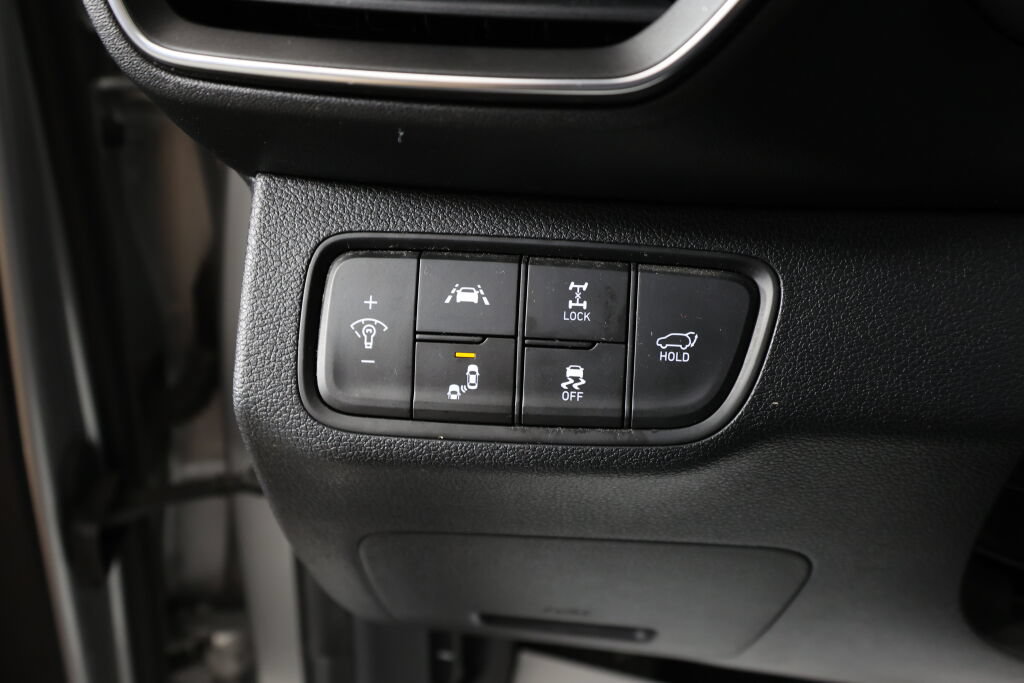 Used 2020 Hyundai Santa Fe SEL AWD/4WD image 32