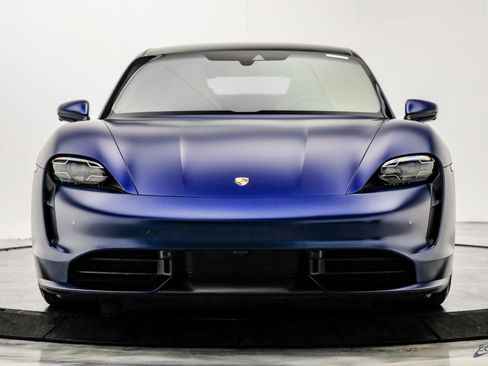 Used 2020 Porsche Taycan Turbo image 26