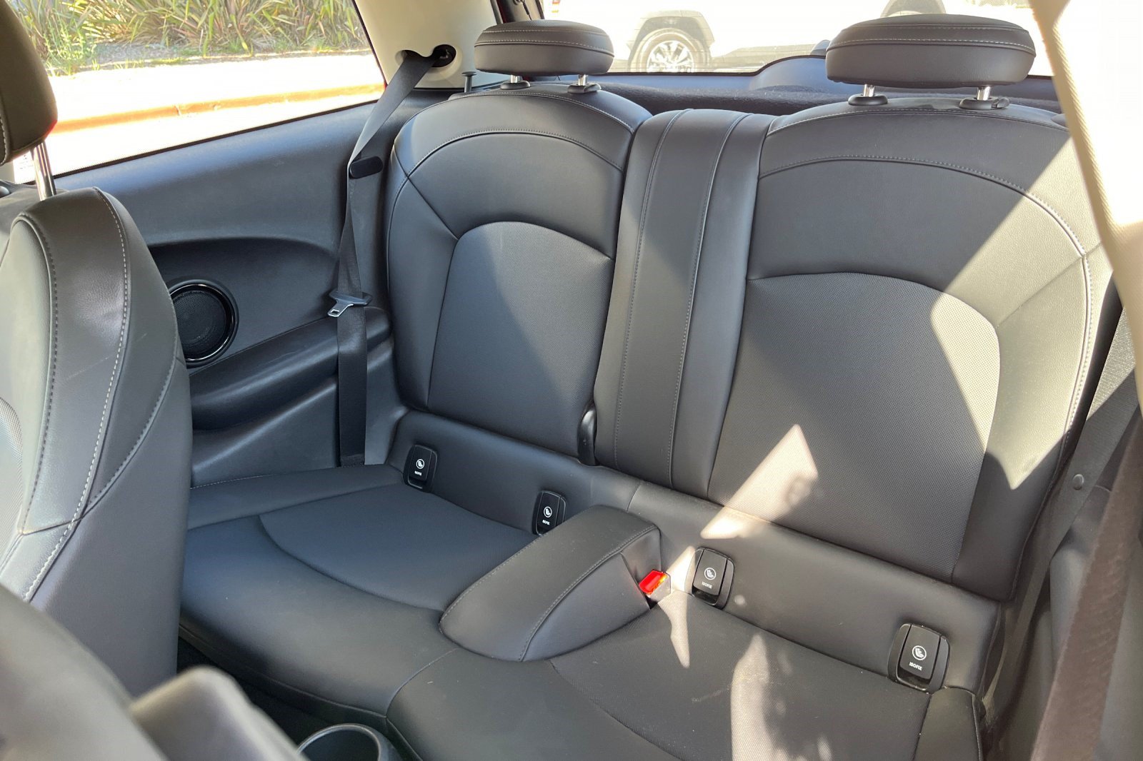 Used 2021 MINI Cooper SE w/ 6.5" Touchscreen Package FWD image 8