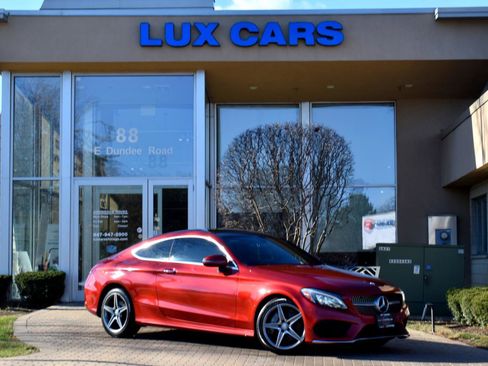 Used 2017 Mercedes-Benz C 300 4MATIC Coupe image 1