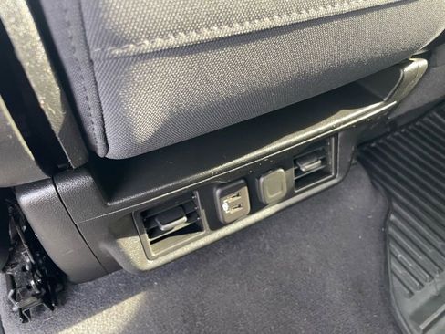 Used 2020 Chevrolet Silverado 1500 LT w/ Texas Edition image 24