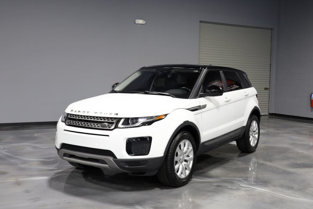 Used 2018 Land Rover Range Rover Evoque SE AWD/4WD image 3