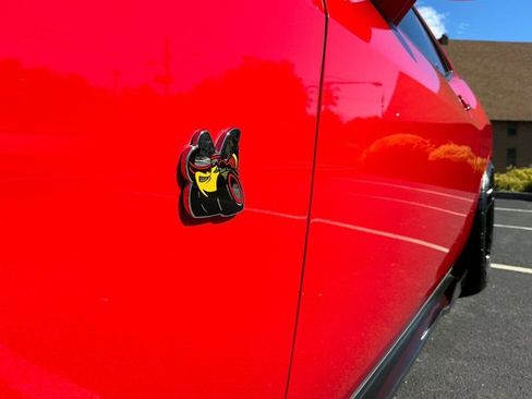 Used 2019 Dodge Challenger R/T Scat Pack w/ Shaker Package image 2