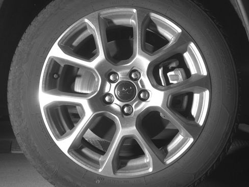 Used 2025 Jeep Compass Limited image 13