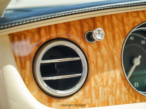 Used 2016 Bentley Continental GT image 55