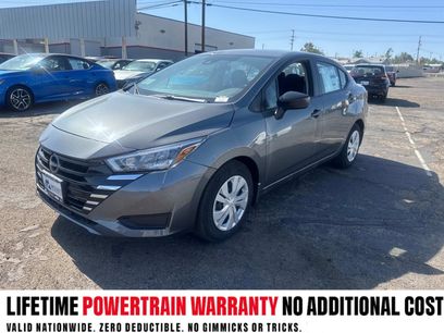 New 2025 Nissan Versa S w/ Trunk Package