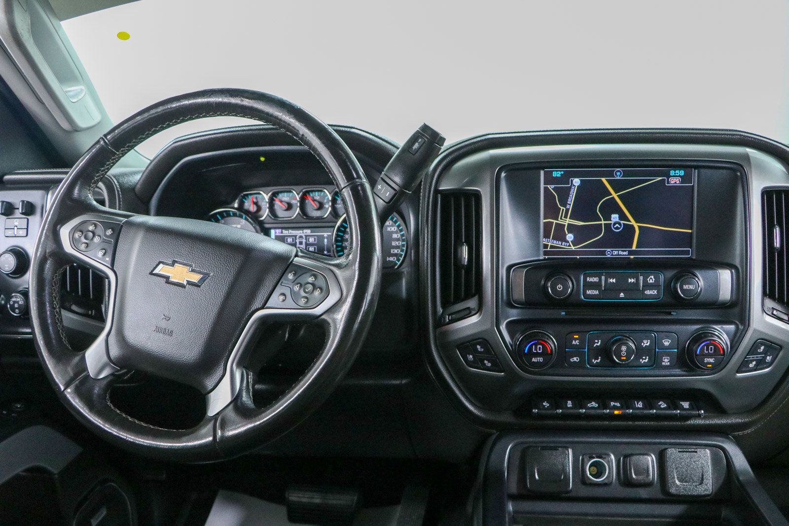 Used 2016 Chevrolet Silverado 2500 LTZ w/ Duramax Plus Package AWD/4WD image 17
