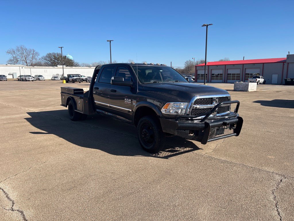 Used 2017 RAM 3500 Tradesman w/ Chrome Appearance Group AWD/4WD image 7