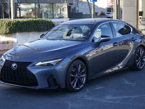 Used 2021 Lexus IS 350 F Sport image 2