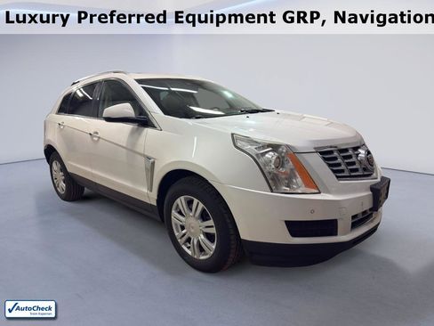 Used 2015 Cadillac SRX Luxury image 1