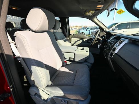 Used 2014 Ford F150 XLT image 23