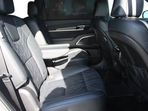 Used 2025 Kia Telluride SX X-Line AWD/4WD image 24