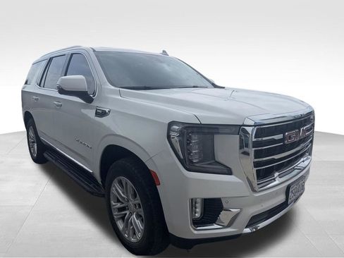 Used 2024 GMC Yukon SLT w/ SLT Premium Package AWD/4WD image 12