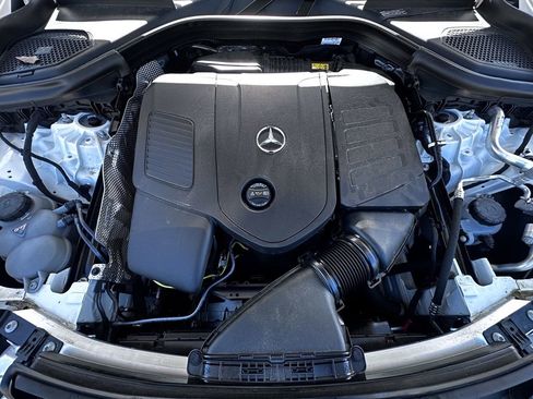 Used 2025 Mercedes-Benz GLC 300 image 15