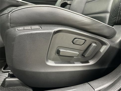 Used 2025 MAZDA CX-5 AWD 2.5 S w/ Preferred Package image 16