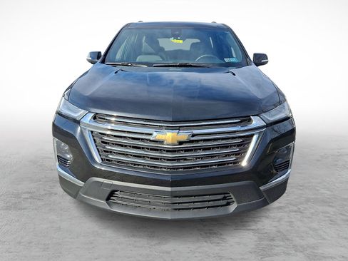 Certified 2023 Chevrolet Traverse LT image 3