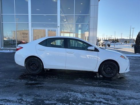 Certified 2016 Toyota Corolla LE image 8