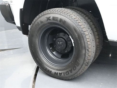 Used 2025 RAM 3500 Tradesman image 33