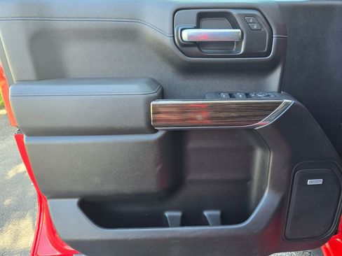 Used 2021 Chevrolet Silverado 1500 LT Trail Boss image 25