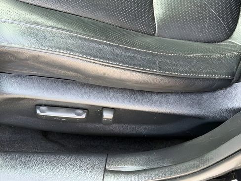 Used 2017 Honda Civic Touring image 14