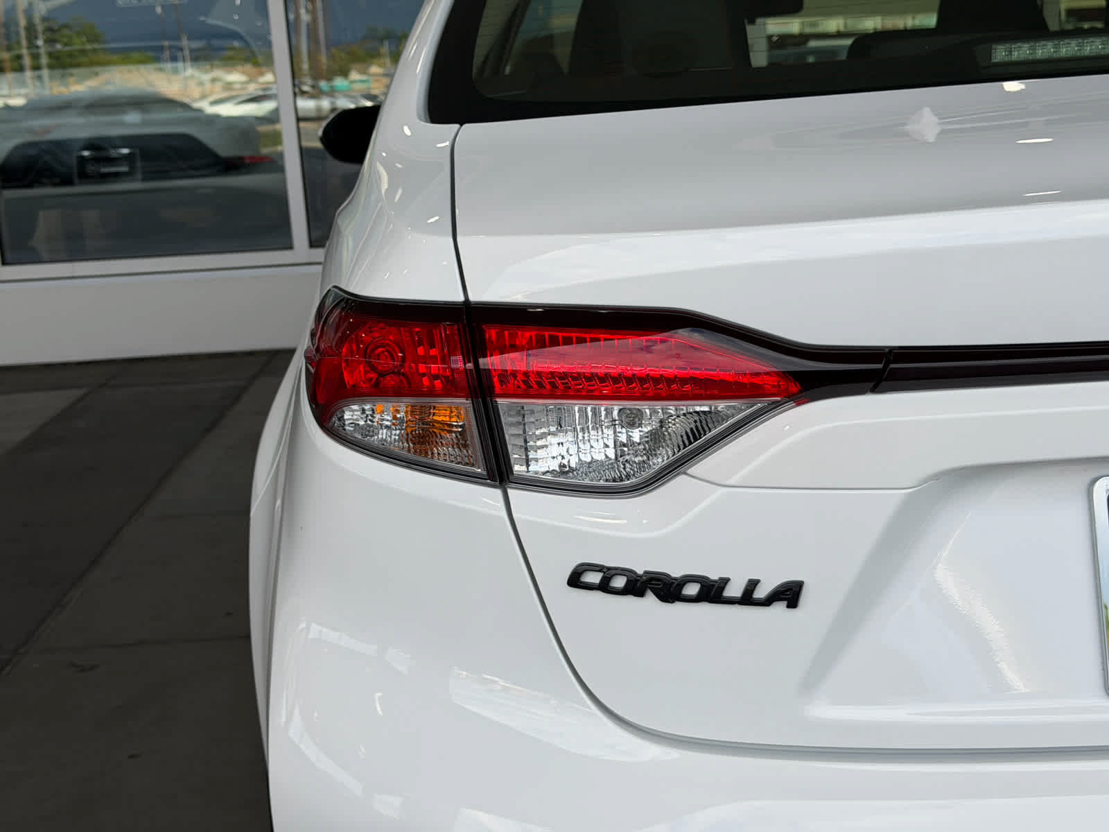 New 2027 Toyota Corolla LE FWD image 9