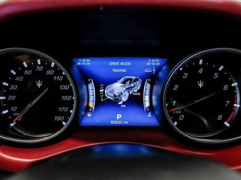 Used 2018 Maserati Levante GranSport AWD/4WD image 20