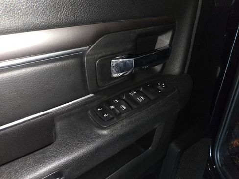 Used 2024 RAM 1500 Warlock AWD/4WD image 13
