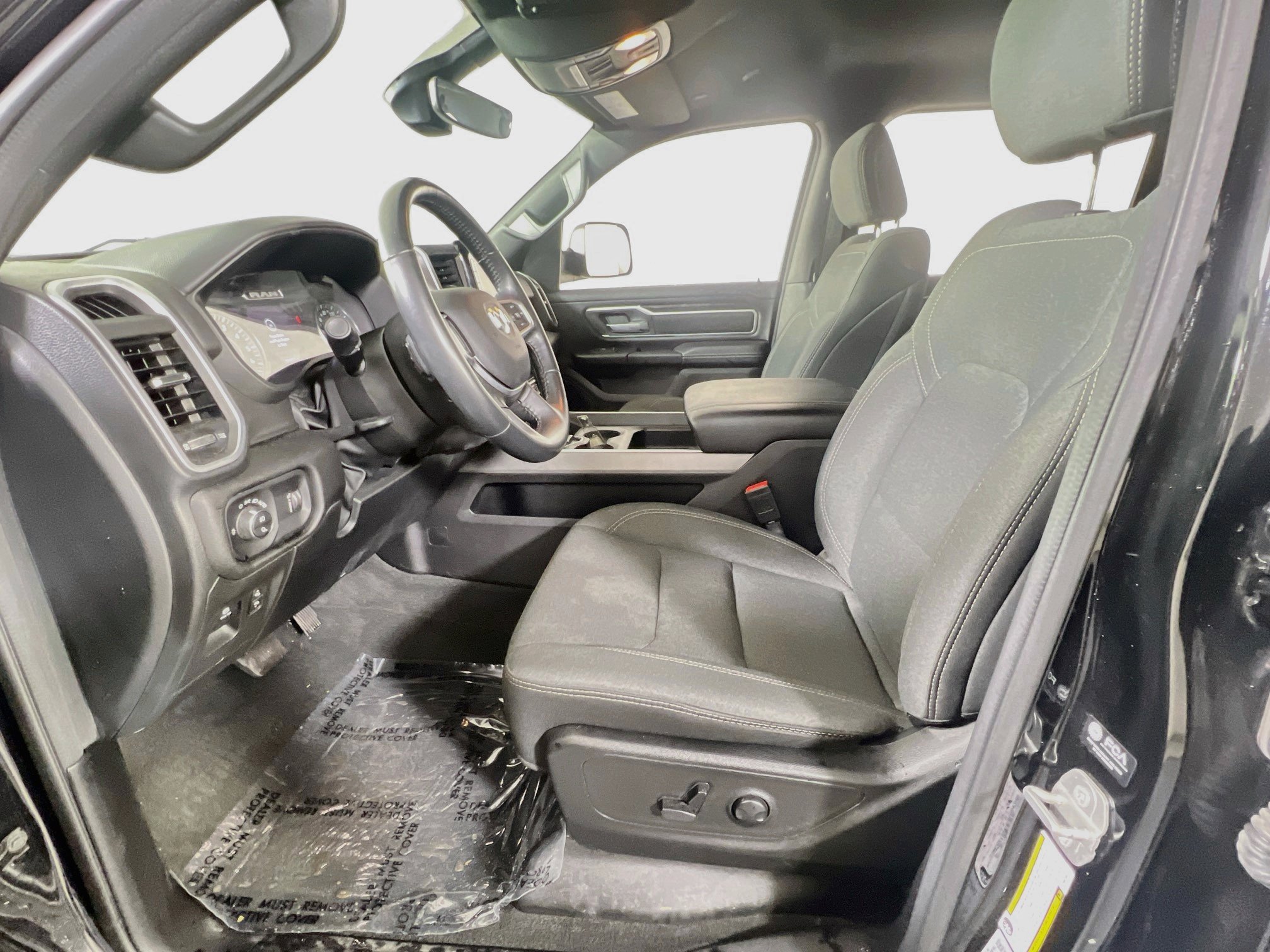 Used 2023 RAM 1500 Big Horn AWD/4WD image 21