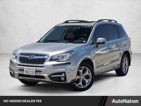 Used 2018 Subaru Forester 2.5i Touring AWD/4WD image 1