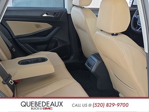 Used 2020 Volkswagen Jetta SEL FWD image 25