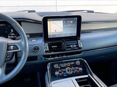 Used 2019 Lincoln Navigator Black Label image 6