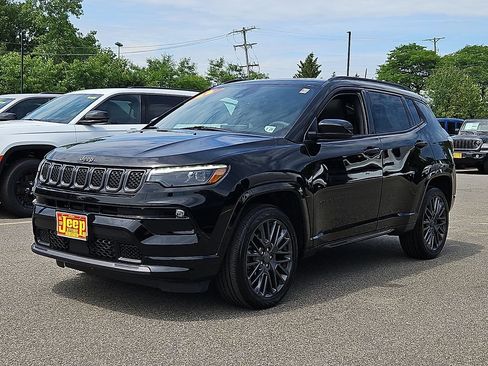 Certified 2023 Jeep Compass High Altitude AWD/4WD image 3
