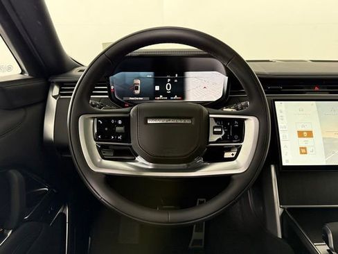New 2026 Land Rover Range Rover Long Wheelbase SE AWD/4WD image 27