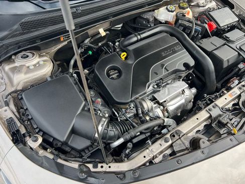 Used 2024 Chevrolet Malibu LS image 39