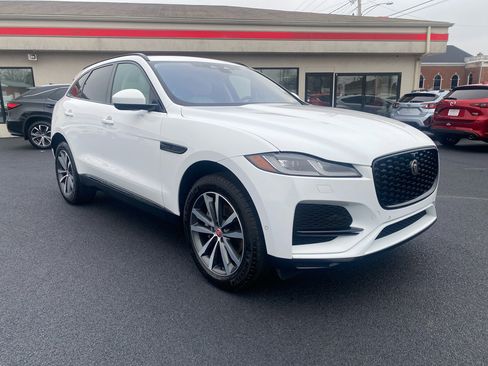 Used 2021 Jaguar F-PACE S image 3