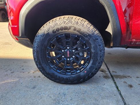 New 2026 GMC Canyon Elevation w/ Convenience Package image 52