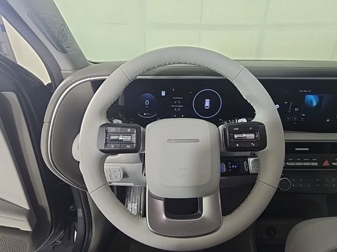New 2026 Hyundai Palisade Limited FWD image 16
